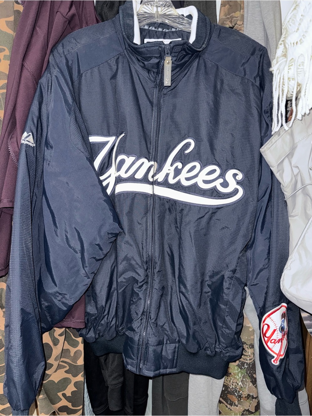 Unisex Large Majestic Vintage Yankees bomber coat